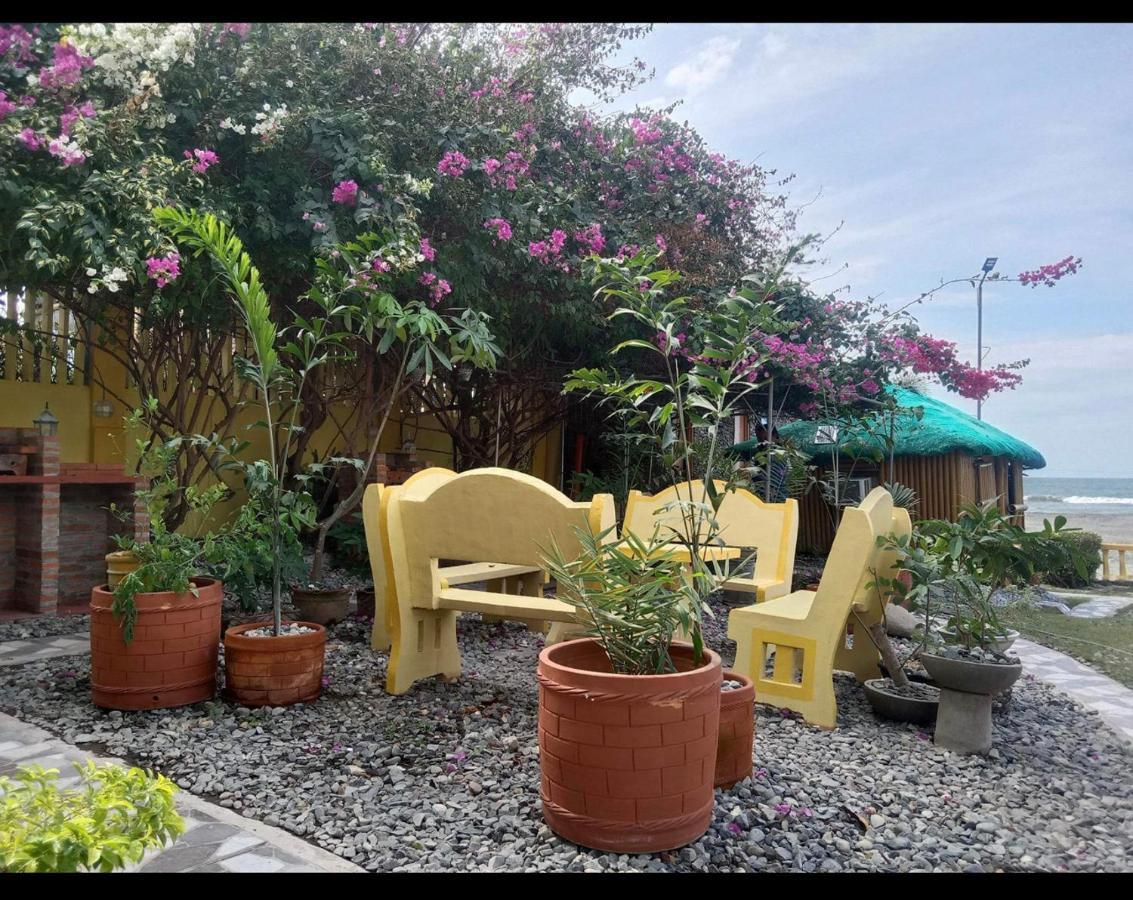 Seabreeze Beachfront Home And Cottages New Management San Juan (La Union) Esterno foto