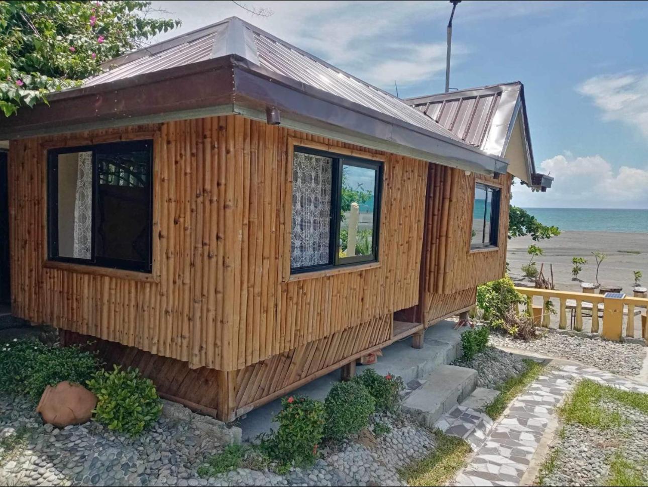 Seabreeze Beachfront Home And Cottages New Management San Juan (La Union) Esterno foto